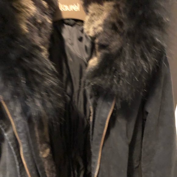 Parka with Flur Inner lining Coat Winter Parkas - Picture 5 of 6